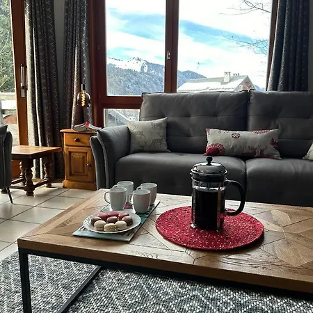 Large - Walkable To - Flexible Beds Tatil Evi