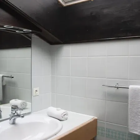 Large - Walkable To - Flexible Beds * Morzine