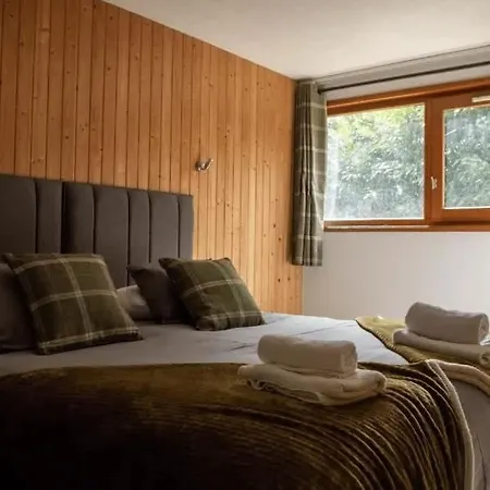 Large - Walkable To - Flexible Beds Tatil Evi